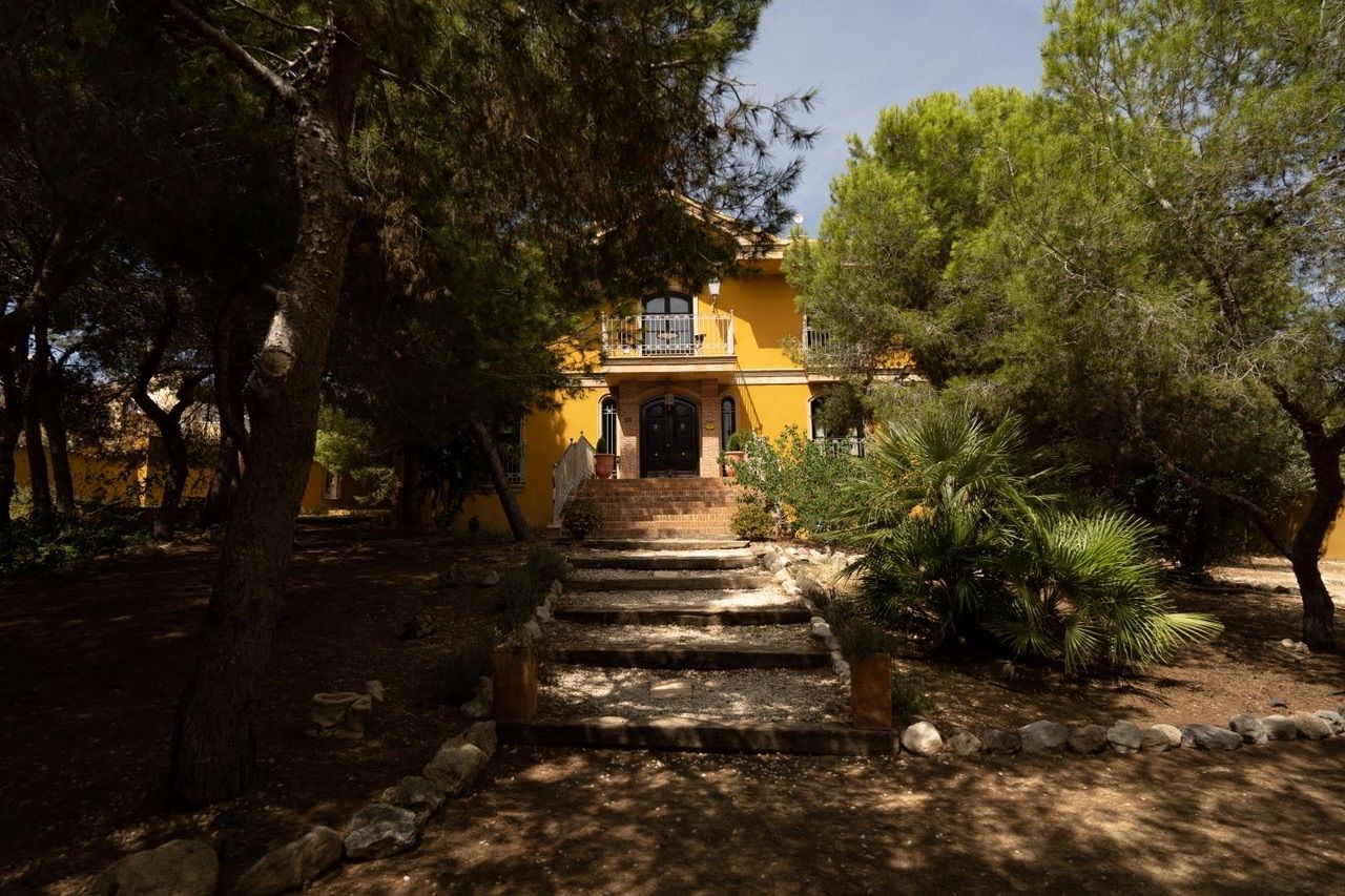 House à Rojales, Alicante, Espagne 5 chambres, 247 m2 No. 95374