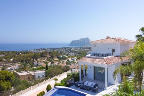 Villa in Benissa, Alicante, Spanien 4 Schlafzimmer, 395 m2 Nr. 113066