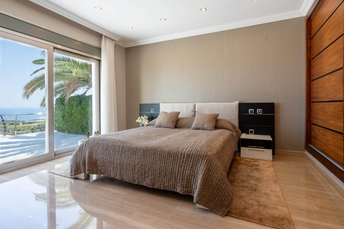 Villa in Benissa, Alicante, Spanien 4 Schlafzimmer, 395 m2 Nr. 113066