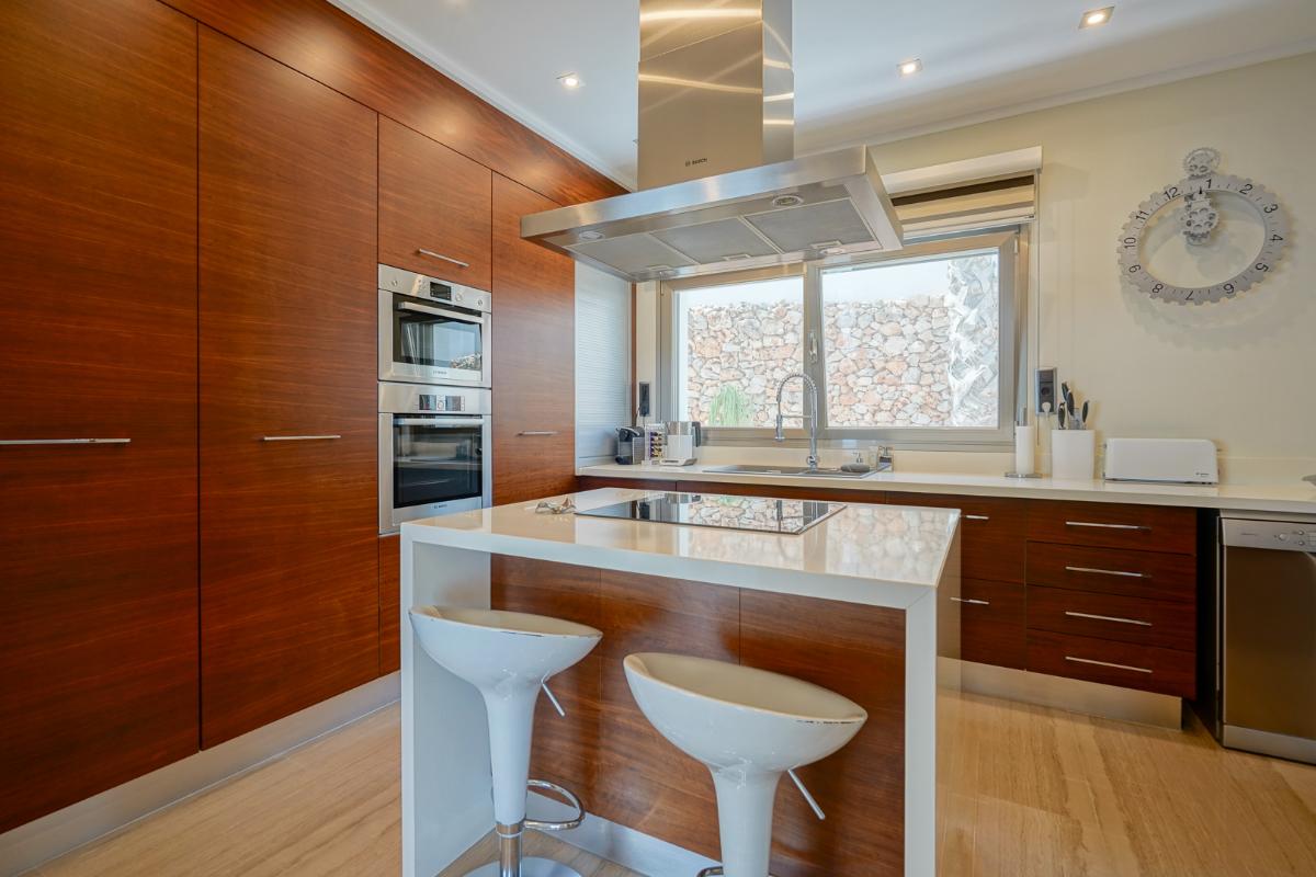 Villa in Benissa, Alicante, Spanien 4 Schlafzimmer, 395 m2 Nr. 113066