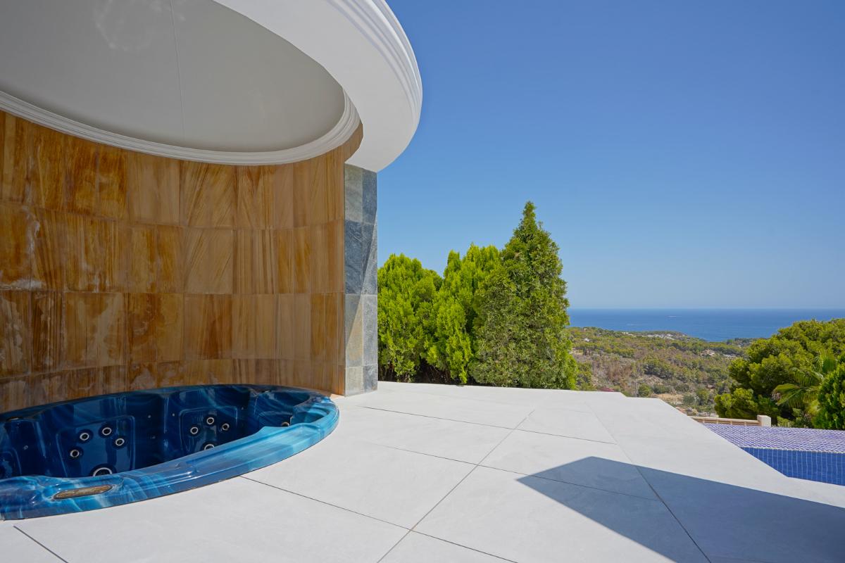 Villa in Benissa, Alicante, Spanien 4 Schlafzimmer, 395 m2 Nr. 113066