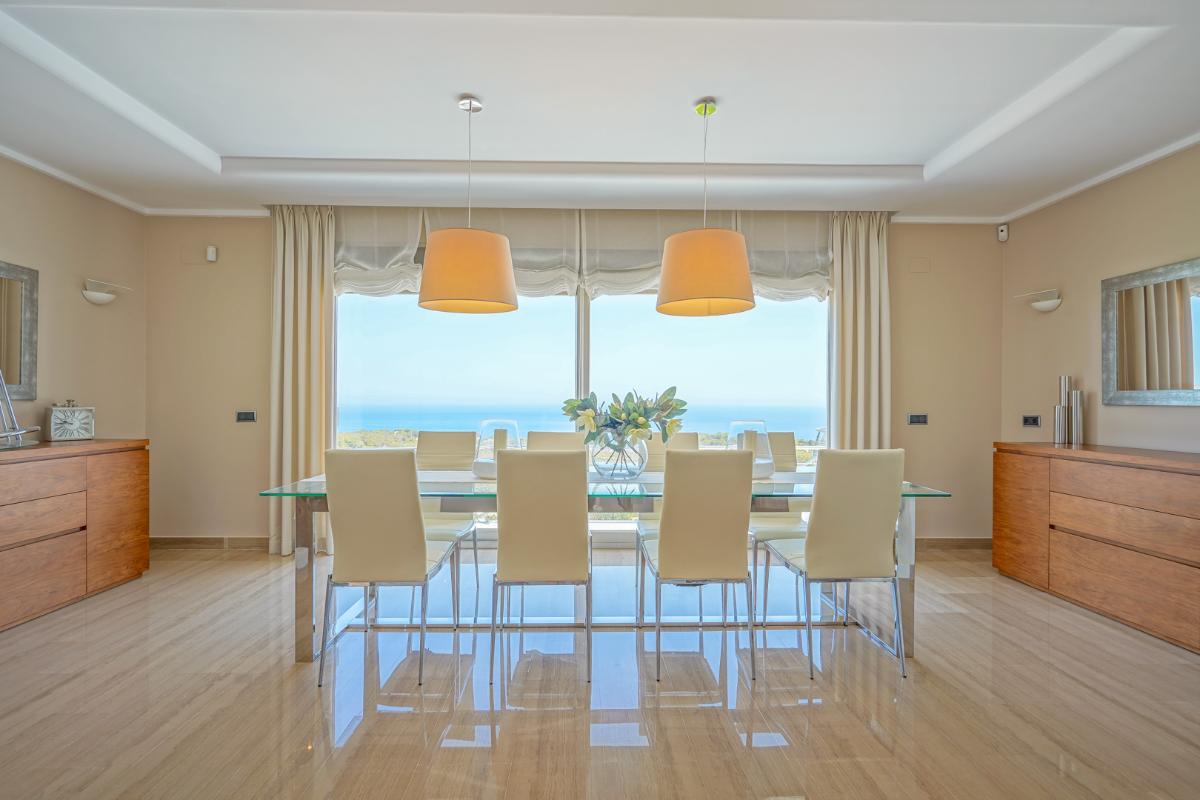 Villa in Benissa, Alicante, Spanien 4 Schlafzimmer, 395 m2 Nr. 113066