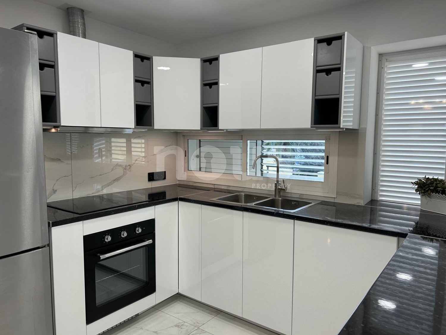Townhouse in Adeje, Tenerife, Spain 4 bedrooms, 289 sq.m. No. 117337