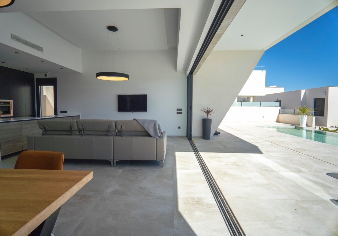 Huvila Ciudad Quesada, Alicante, Espanja 5 makuuhuonetta, 333 m2 No. 113883