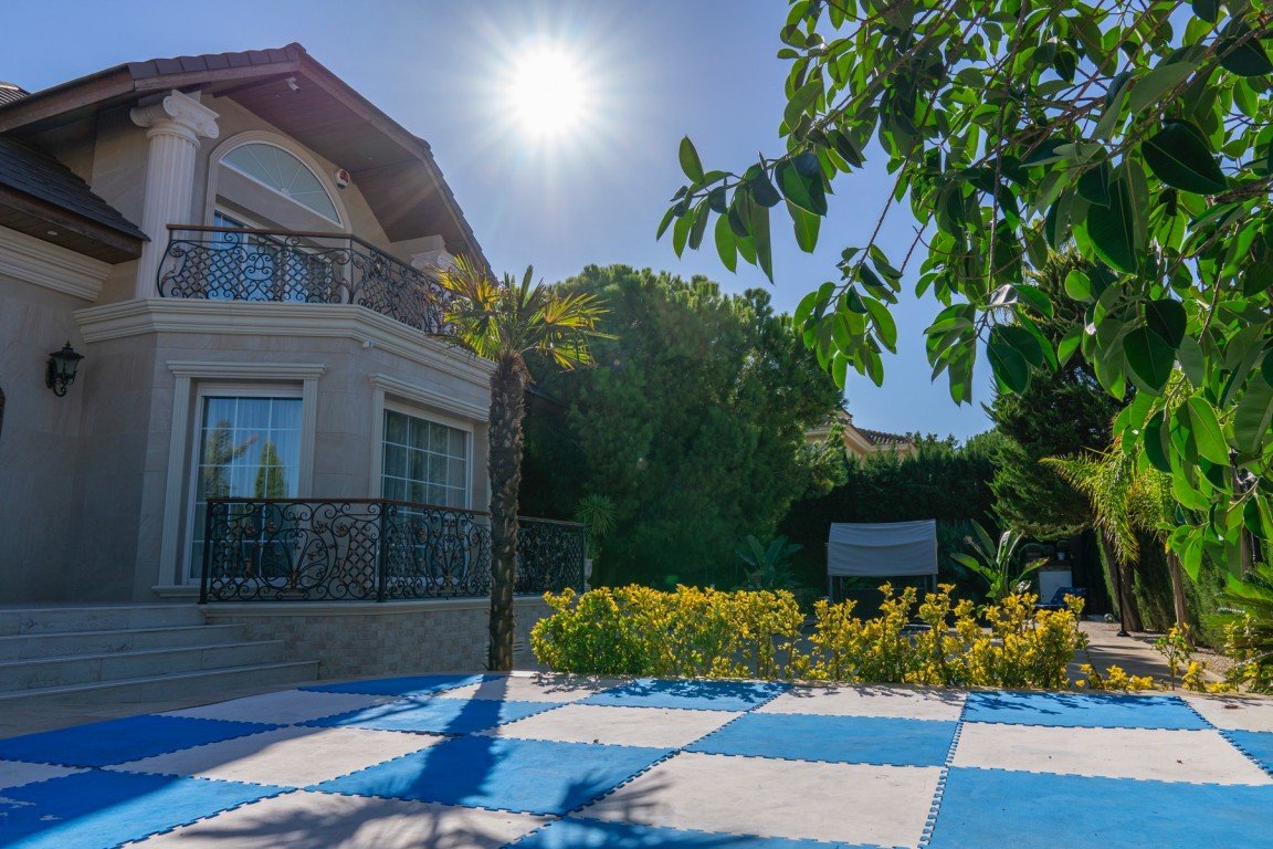 Villa à Ciudad Quesada, Alicante, Espagne 5 chambres, 313 m2 No. 113885