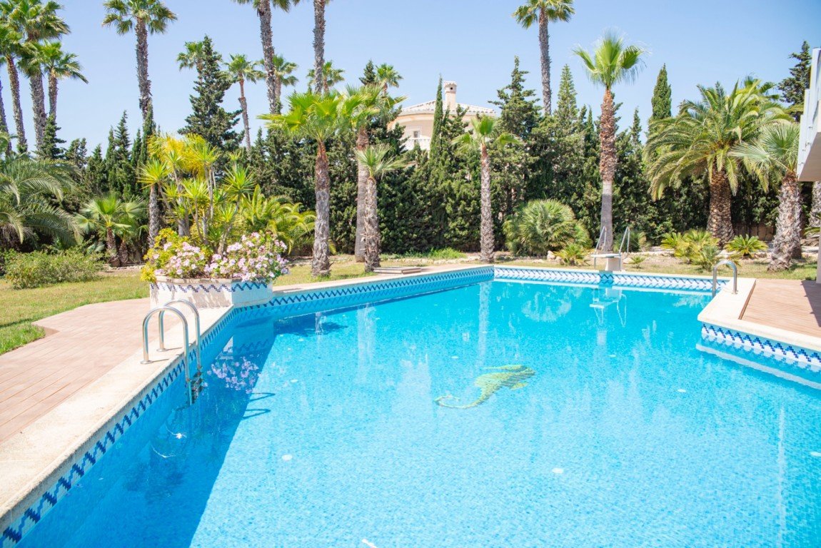 Villa à Ciudad Quesada, Alicante, Espagne 4 chambres, 400 m2 No. 113884