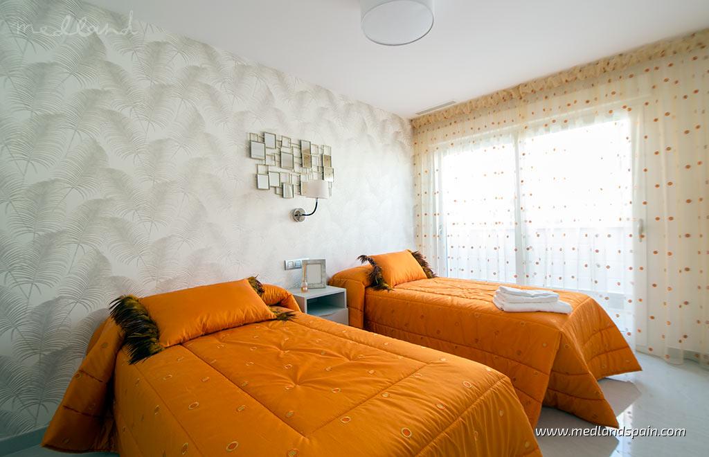 Villa à Rojales, Alicante, Espagne 4 chambres, 109 m2 No. 9239