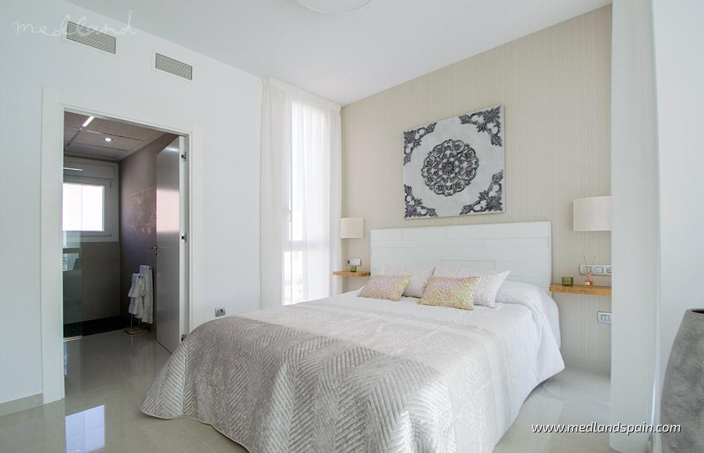 Villa à Rojales, Alicante, Espagne 4 chambres, 109 m2 No. 9239