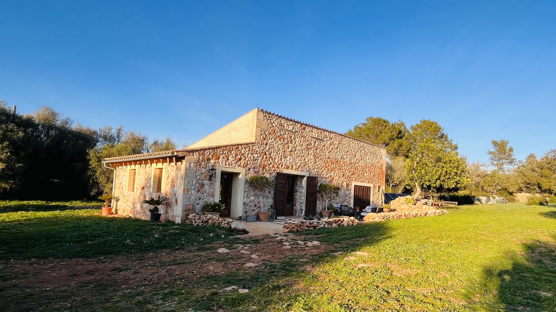Finca en Sencelles, Mallorca, España 2 dormitorios, 250 m2 No. 111960