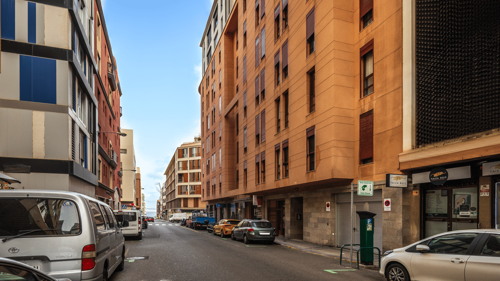 Apartment in Las Palmas De Gran Canaria, Gran Canaria, Spain 3 bedrooms, 105 sq.m. No. 102806
