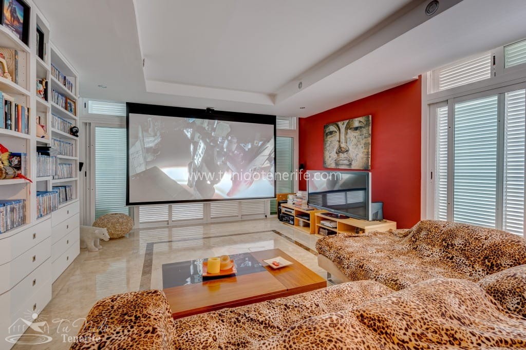 Villa en Torviscas, Tenerife, España 4 dormitorios, 160 m2 No. 90926