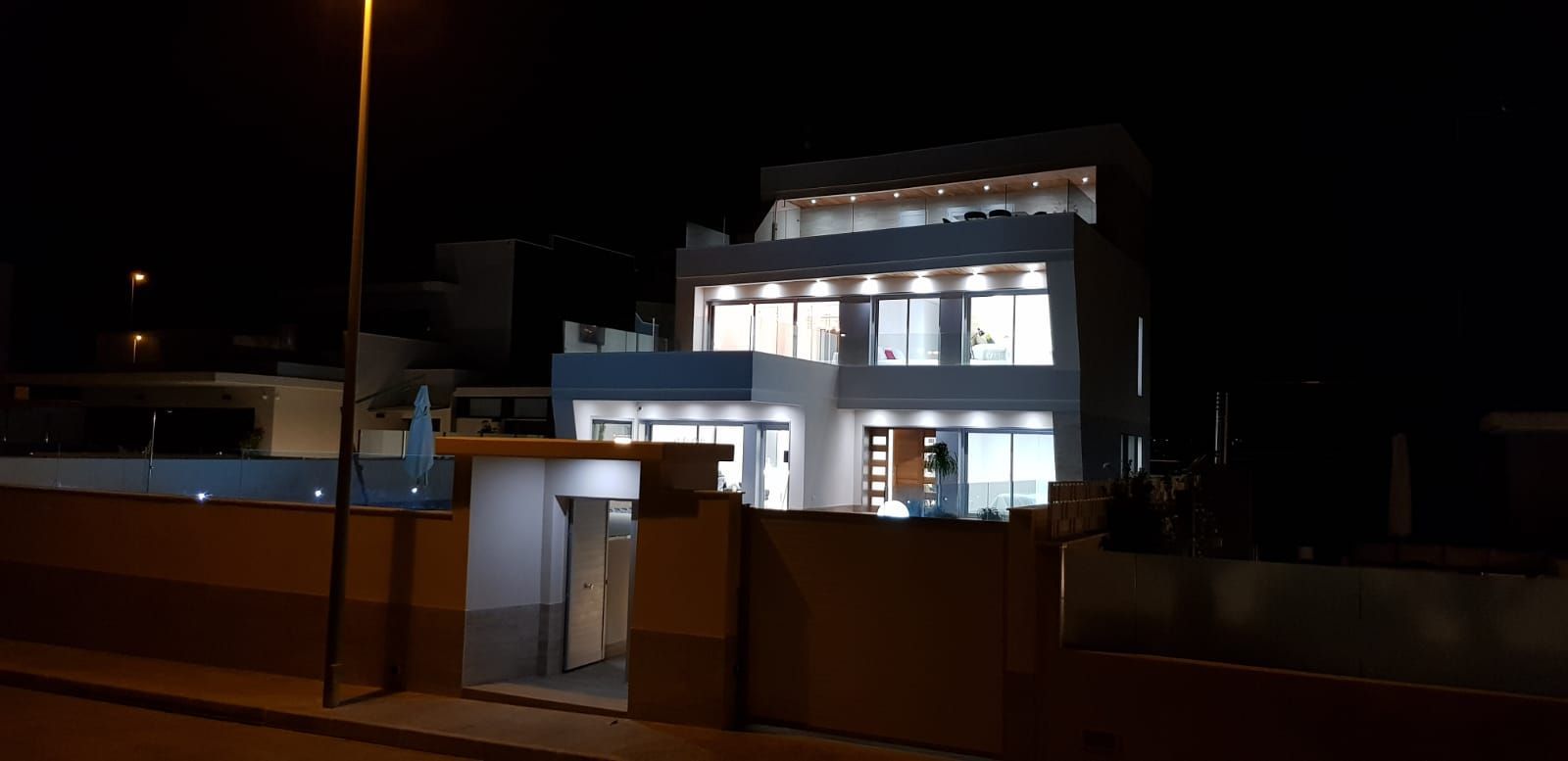 Villa Alicante, Spānijā 4 istabas, 336 m2 Nr. 95557