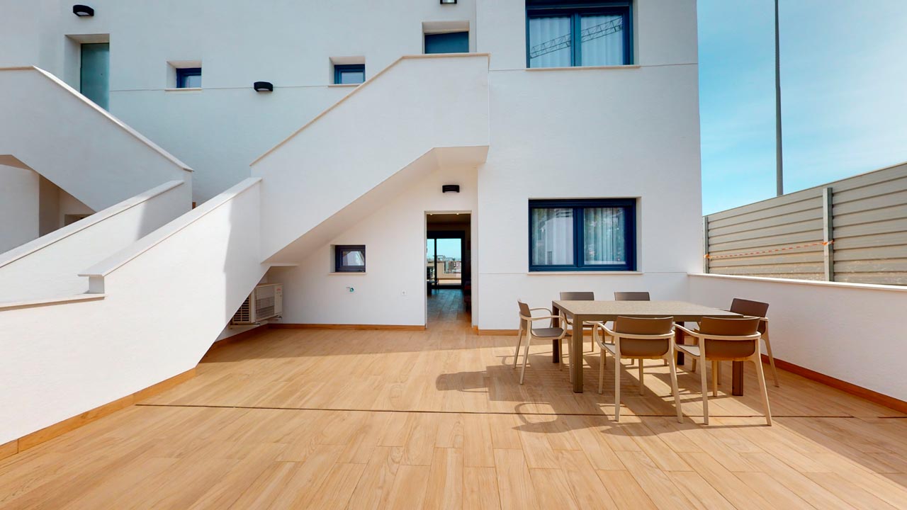 Apartment in Nueva Torrevieja, Alicante, Spain 2 bedrooms, 132 sq.m. No. 101619