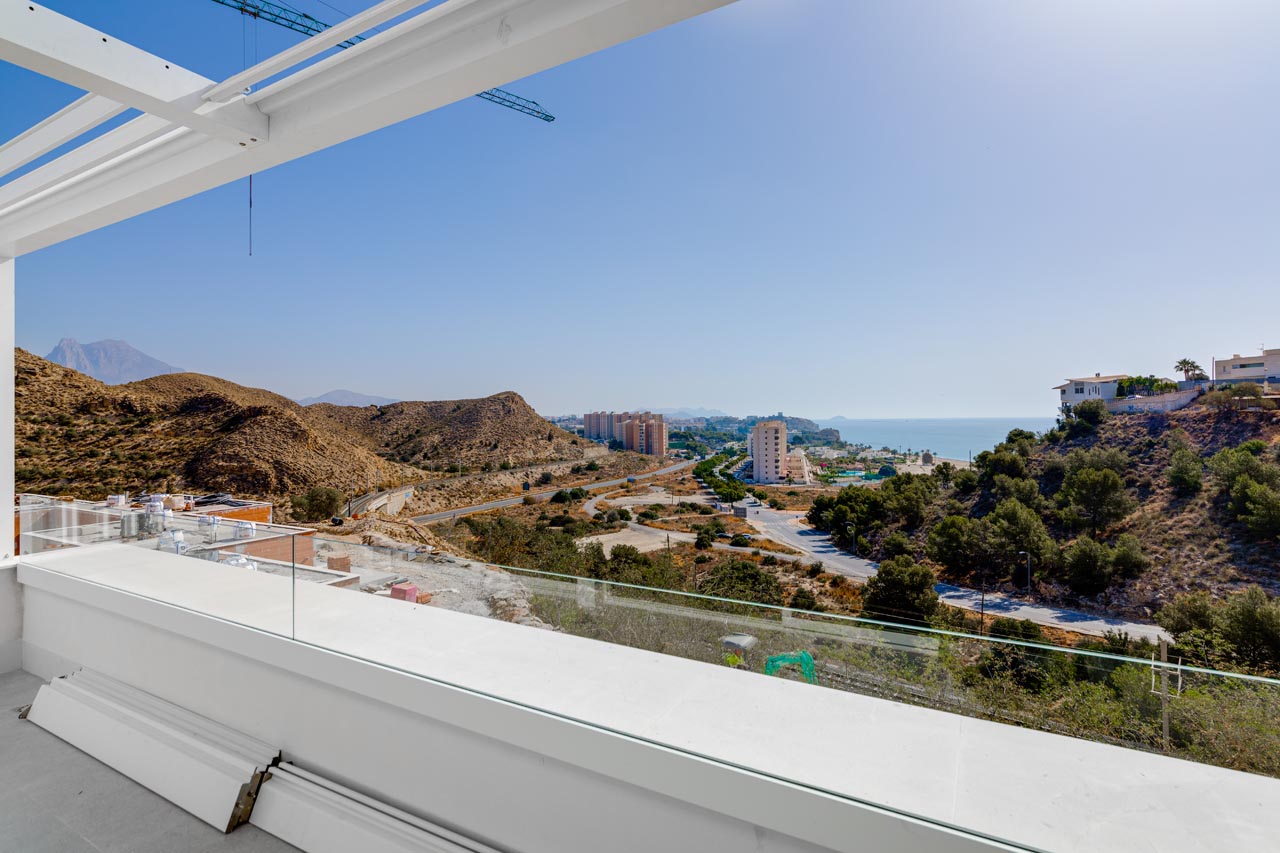 Apartment in Villajoyosa, Alicante, Spain 2 bedrooms, 76 sq.m. No. 101625