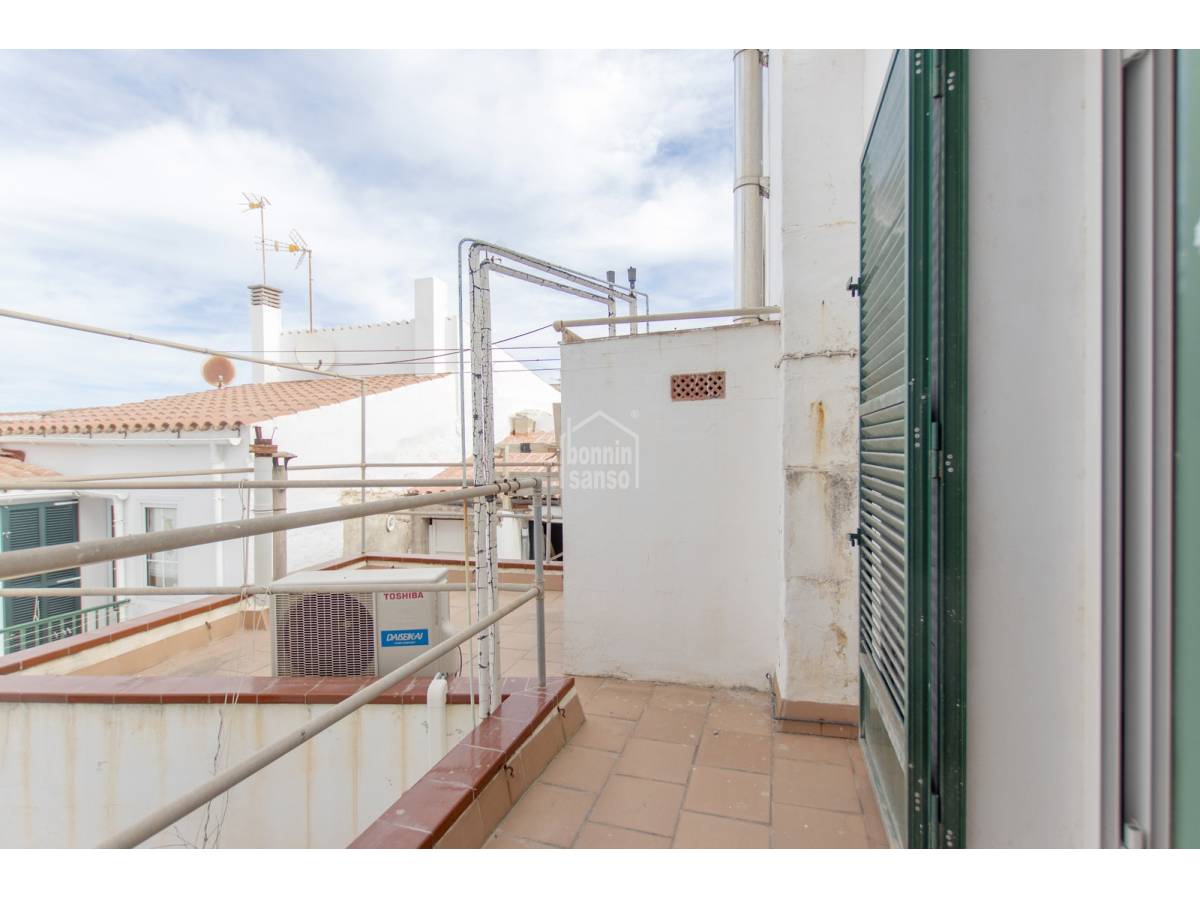 Kommersiell fastighet i Mahon, Menorca, Spanien 4 sovrum, 332 kvm. Nr. 102745