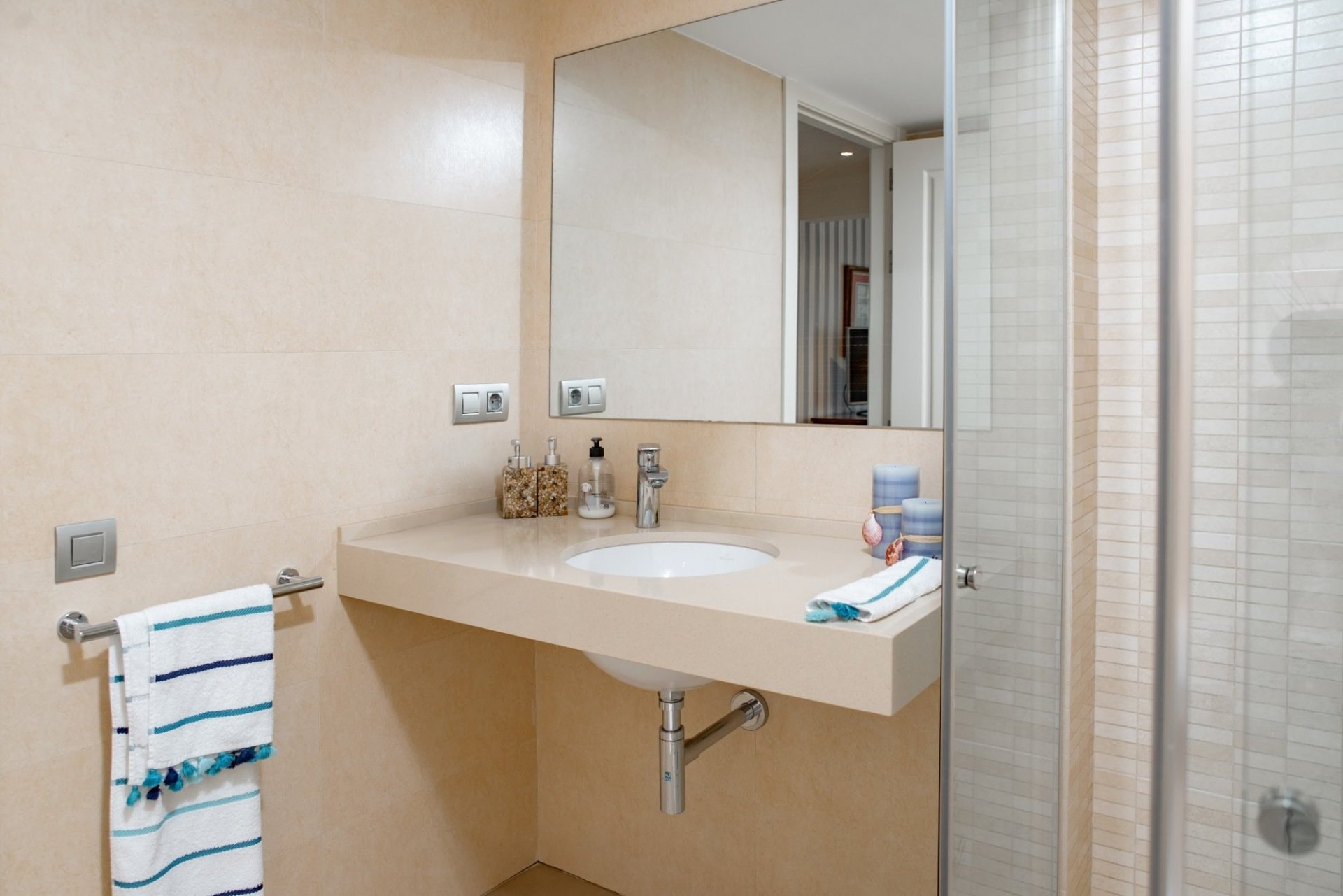 Dom w Tossa de Mar, Girona, Hiszpania 5 sypialni, 392 mkw. nr 83802