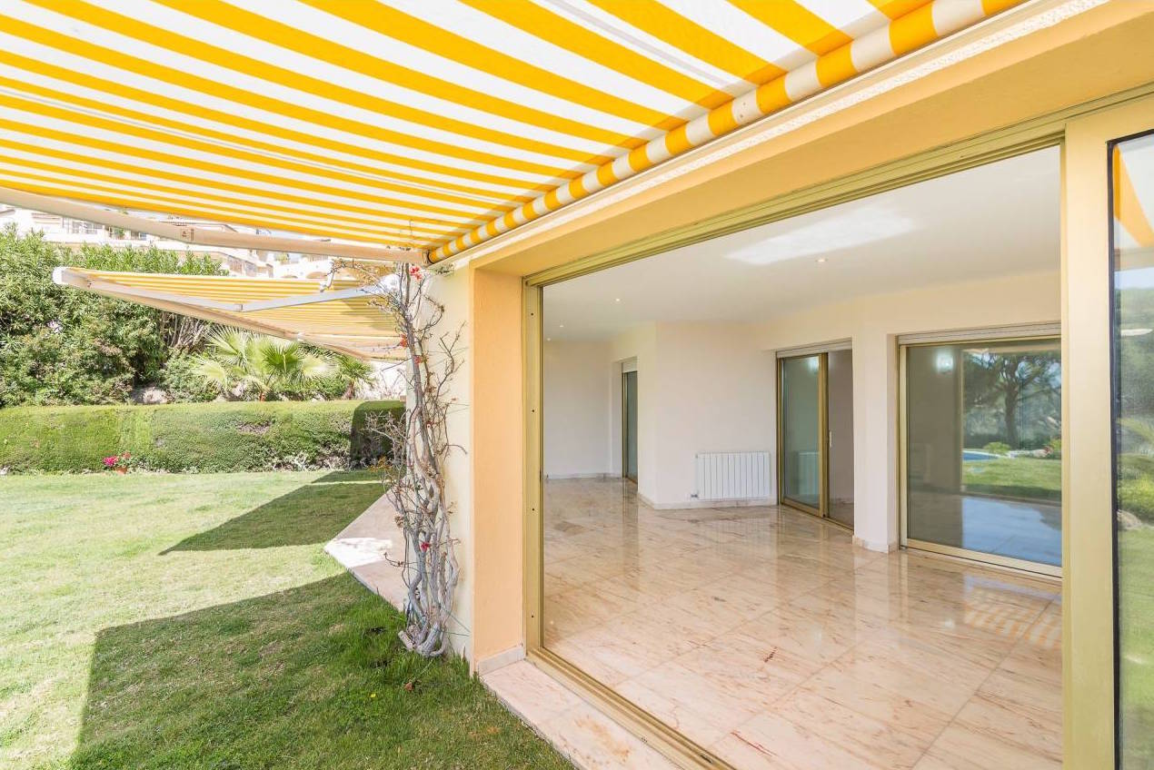 Dzīvoklis Sant Feliu de Guixols, Girona, Spānijā 3 istabas, 159 m2 Nr. 22136