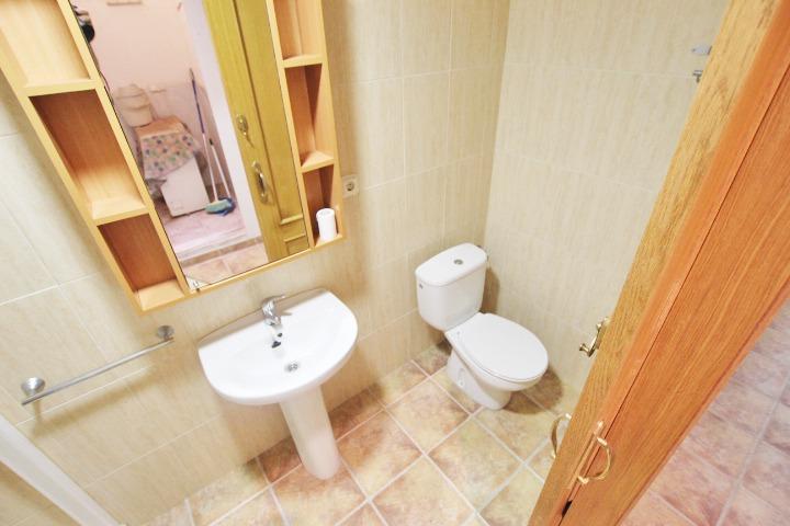 Hus i Guardamar del Segura, Alicante, Spanien 4 sovrum, 167 kvm. Nr. 91366