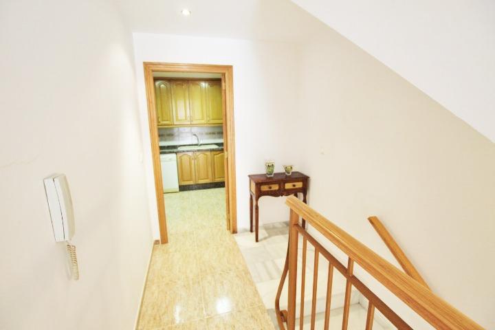 Hus i Guardamar del Segura, Alicante, Spanien 4 sovrum, 167 kvm. Nr. 91366