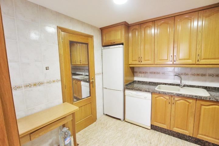 Hus i Guardamar del Segura, Alicante, Spanien 4 sovrum, 167 kvm. Nr. 91366