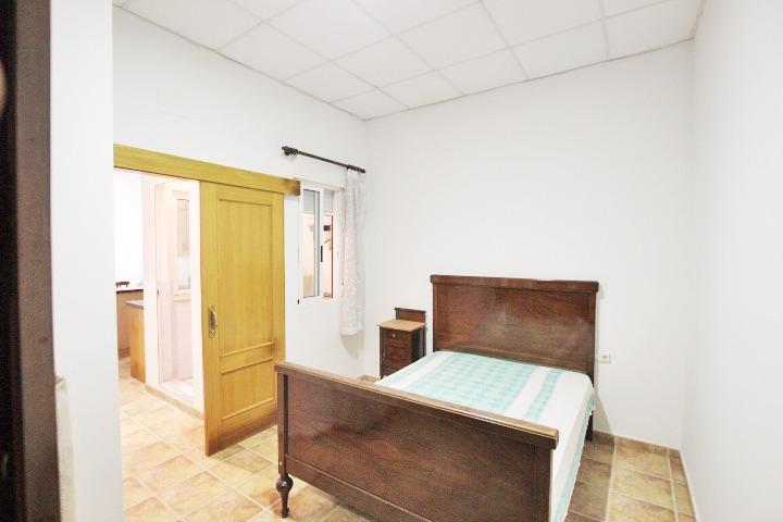 Hus i Guardamar del Segura, Alicante, Spanien 4 sovrum, 167 kvm. Nr. 91366