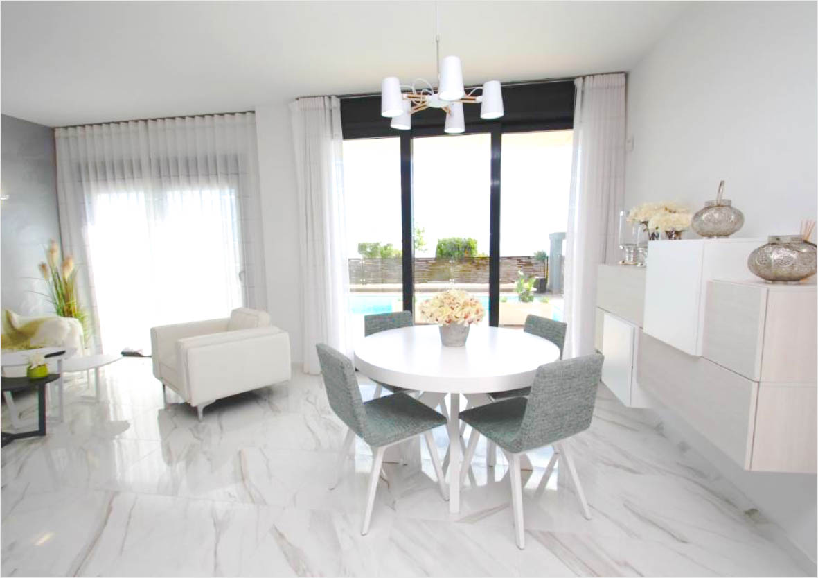 Dzīvoklis San Miguel de Salinas, Alicante, Spānijā 2 istabas, 164 m2 Nr. 95052