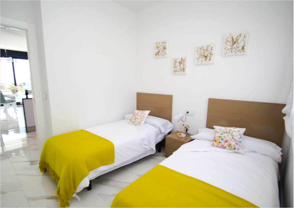 Dzīvoklis San Miguel de Salinas, Alicante, Spānijā 2 istabas, 164 m2 Nr. 95052