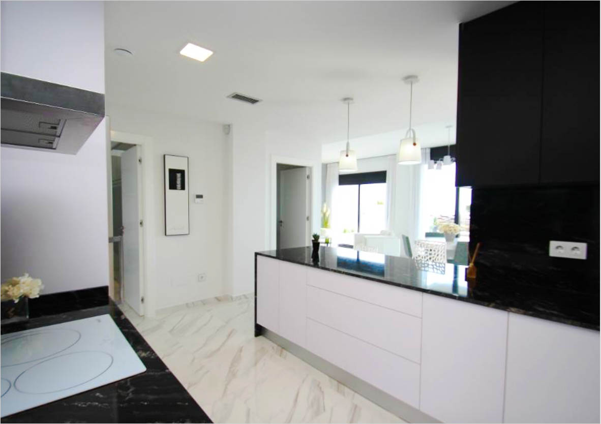 Dzīvoklis San Miguel de Salinas, Alicante, Spānijā 2 istabas, 164 m2 Nr. 95052