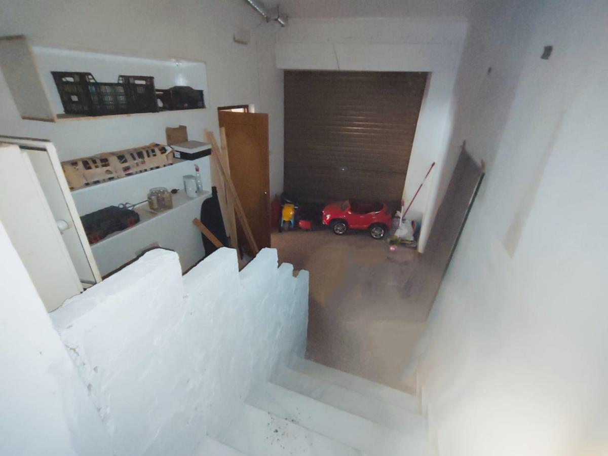 Commercial property in Guardamar del Segura, Alicante, Spain 290 sq.m. No. 99306