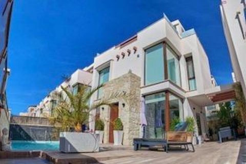 Villa in Ciudad Quesada, Alicante, Spain 3 bedrooms, 101 sq.m. No. 99307