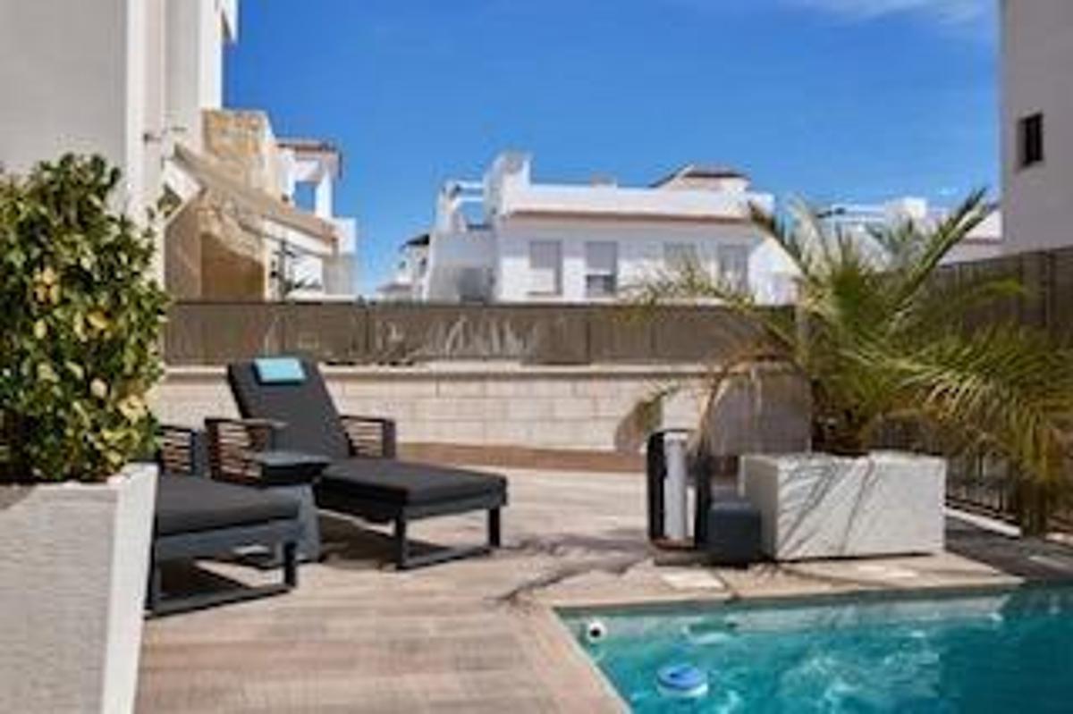 Villa in Ciudad Quesada, Alicante, Spain 3 bedrooms, 101 sq.m. No. 99307