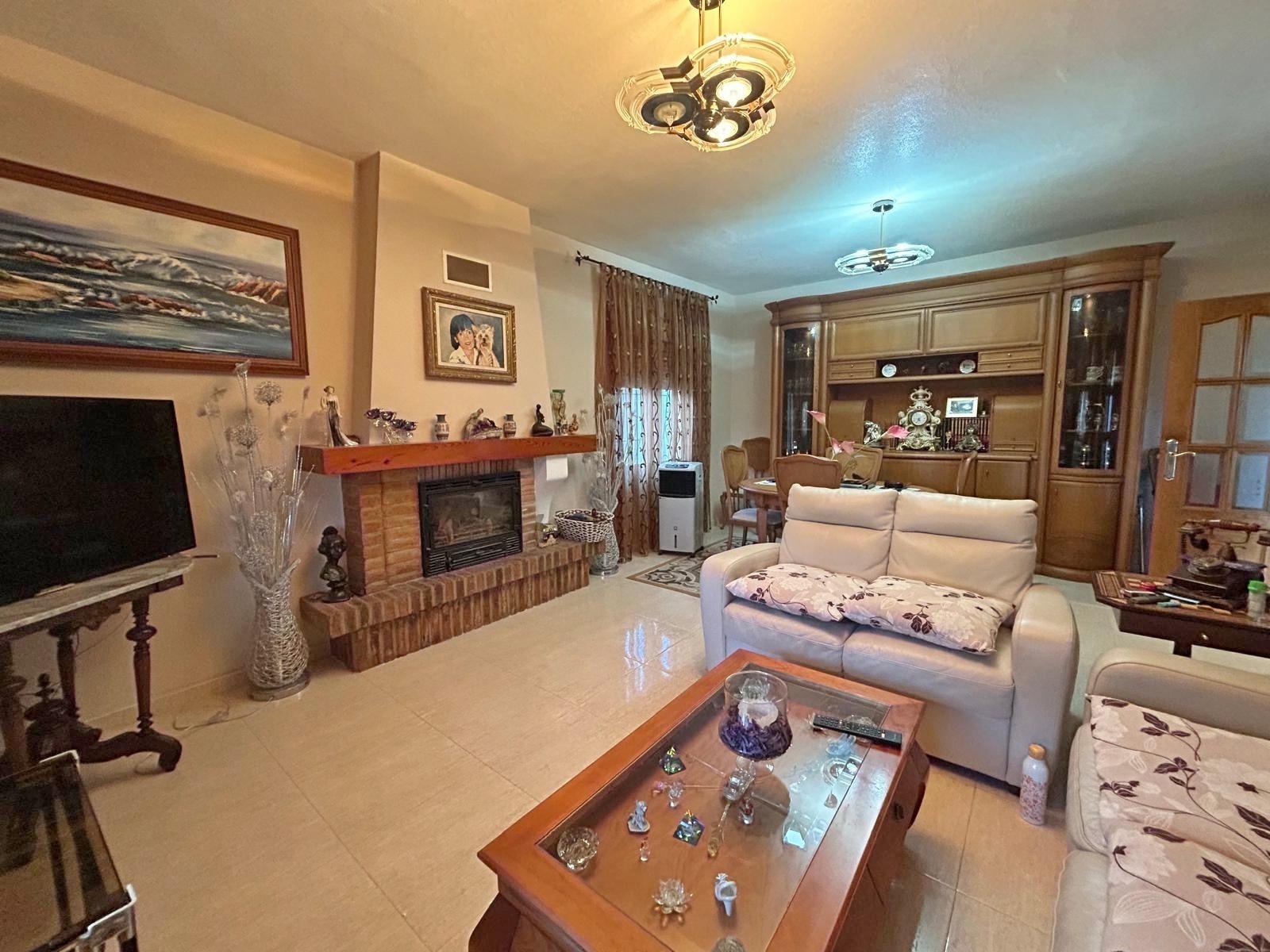 Villa i Dehesa De Campoamor, Alicante, Spanien 3 sovrum, 200 kvm. Nr. 115708