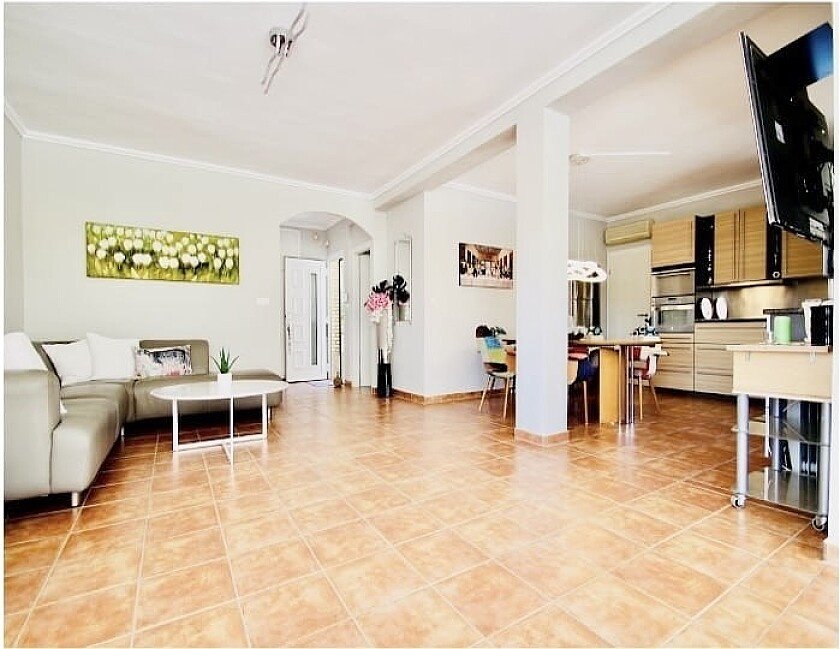 Villa in La Zenia, Alicante, Spanien 4 Schlafzimmer, 240 m2 Nr. 117577