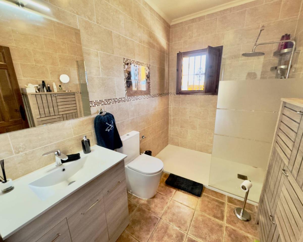 Finca a Orihuela, Alicante, Spagna 3 camere da letto, 138 mq. N° 102467