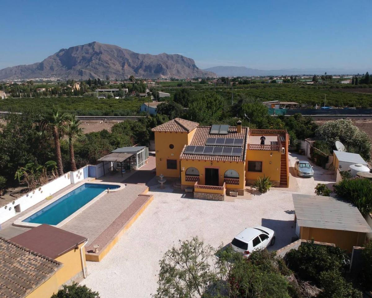 Finca a Orihuela, Alicante, Spagna 3 camere da letto, 138 mq. N° 102467