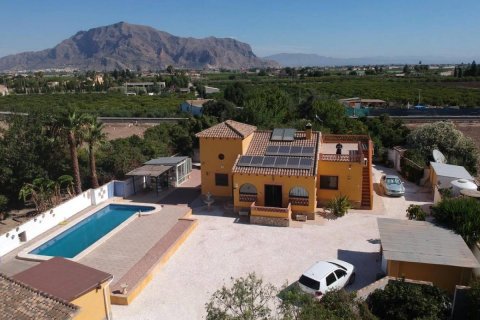 Finca à Orihuela, Alicante, Espagne 3 chambres, 138 m2 No. 102467