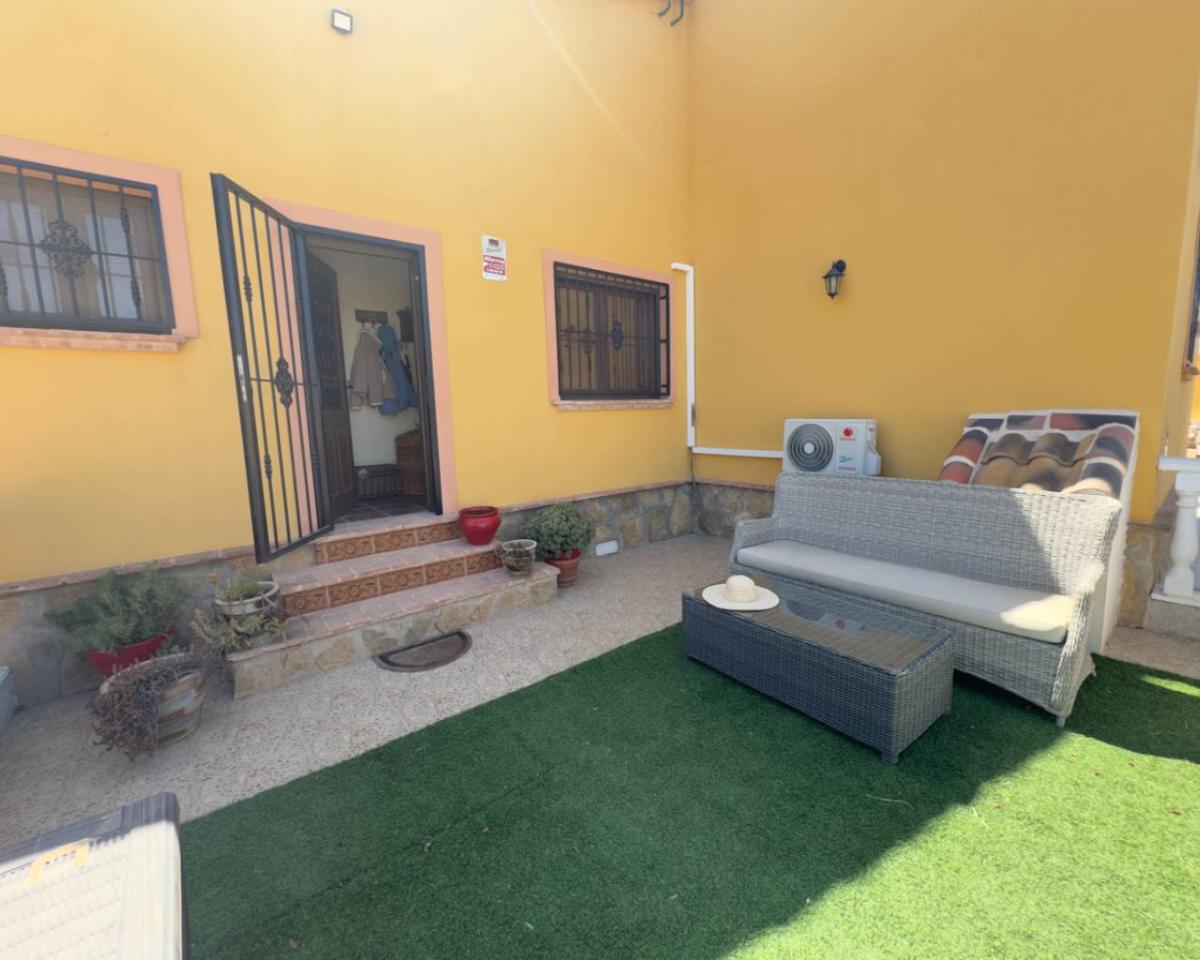 Finca a Orihuela, Alicante, Spagna 3 camere da letto, 138 mq. N° 102467