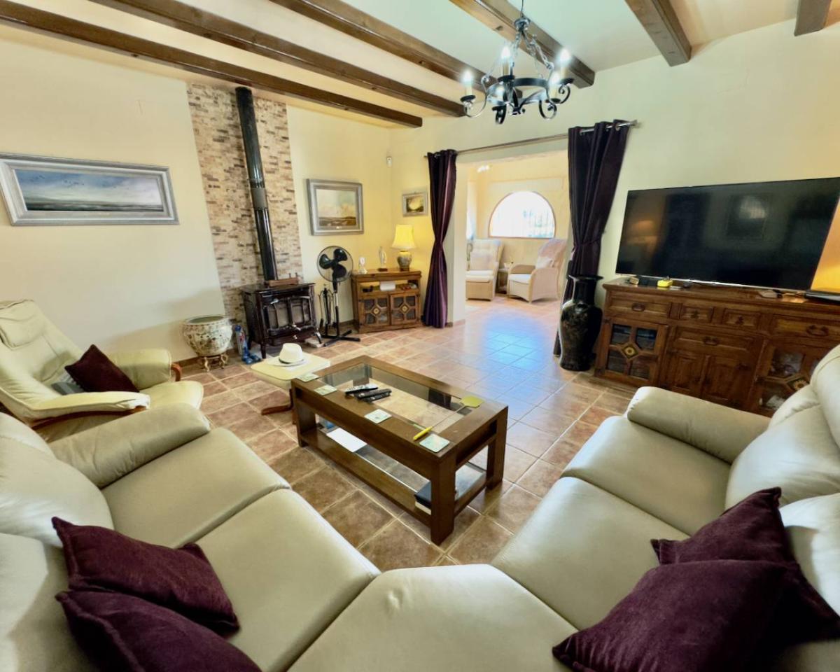 Finca a Orihuela, Alicante, Spagna 3 camere da letto, 138 mq. N° 102467