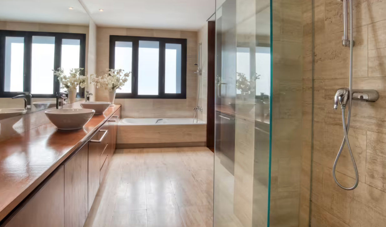 Dom w Sant Feliu de Guixols, Girona, Hiszpania 4 sypialnie, 380 mkw. nr 35609