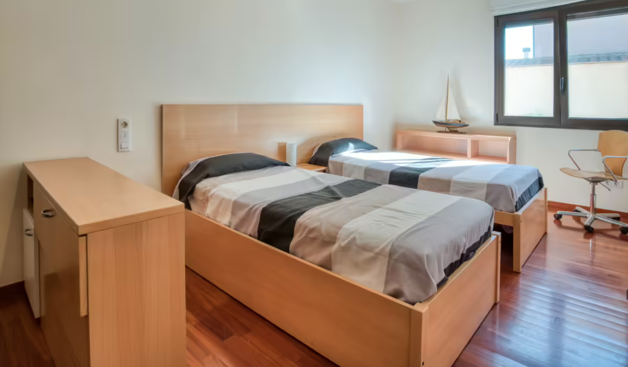 Dom w Sant Feliu de Guixols, Girona, Hiszpania 4 sypialnie, 380 mkw. nr 35609