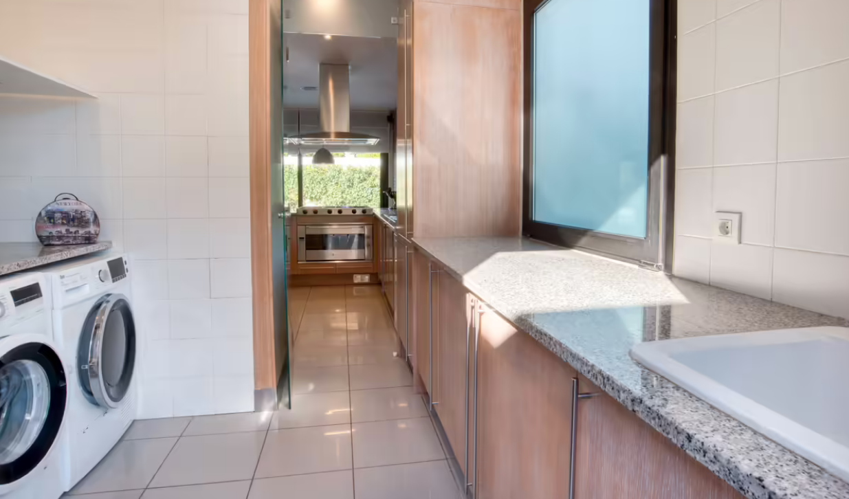 Dom w Sant Feliu de Guixols, Girona, Hiszpania 4 sypialnie, 380 mkw. nr 35609