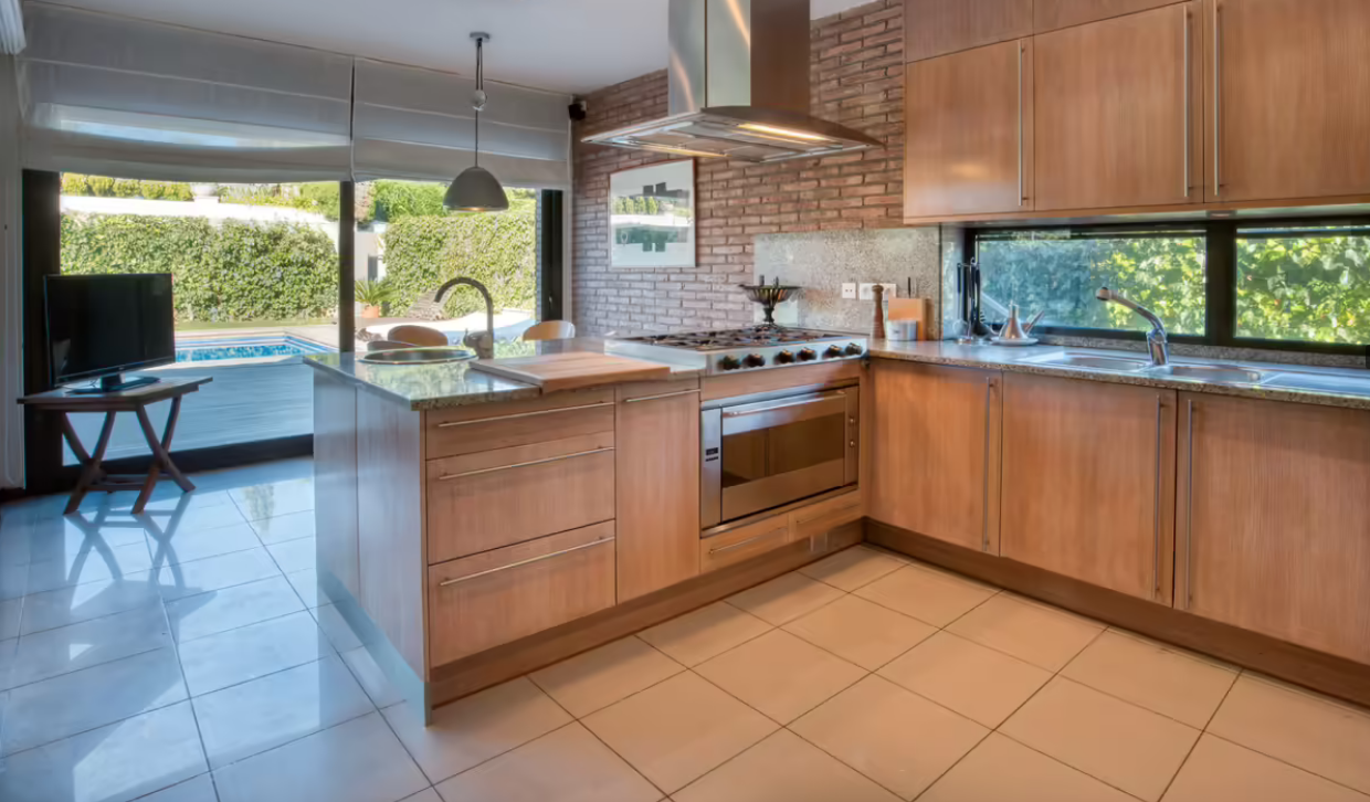 Dom w Sant Feliu de Guixols, Girona, Hiszpania 4 sypialnie, 380 mkw. nr 35609