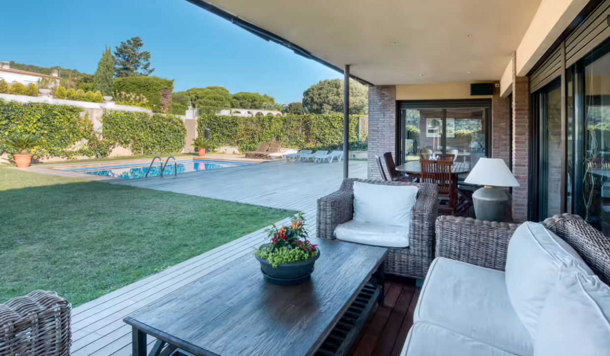 Dom w Sant Feliu de Guixols, Girona, Hiszpania 4 sypialnie, 380 mkw. nr 35609