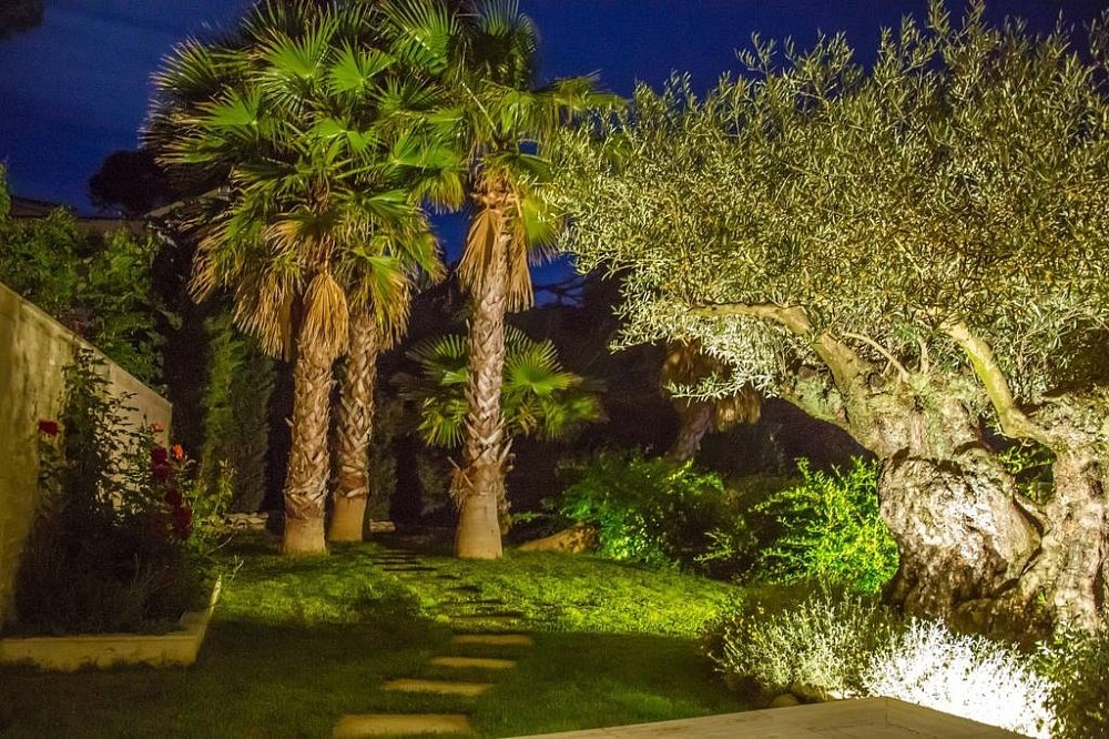 Hus i Tossa de Mar, Girona, Spanien 6 sovrum, 476 kvm. Nr. 22435