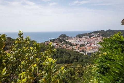 Talo Tossa de Mar, Girona, Espanja 4 makuuhuonetta, 242 m2 No. 22434
