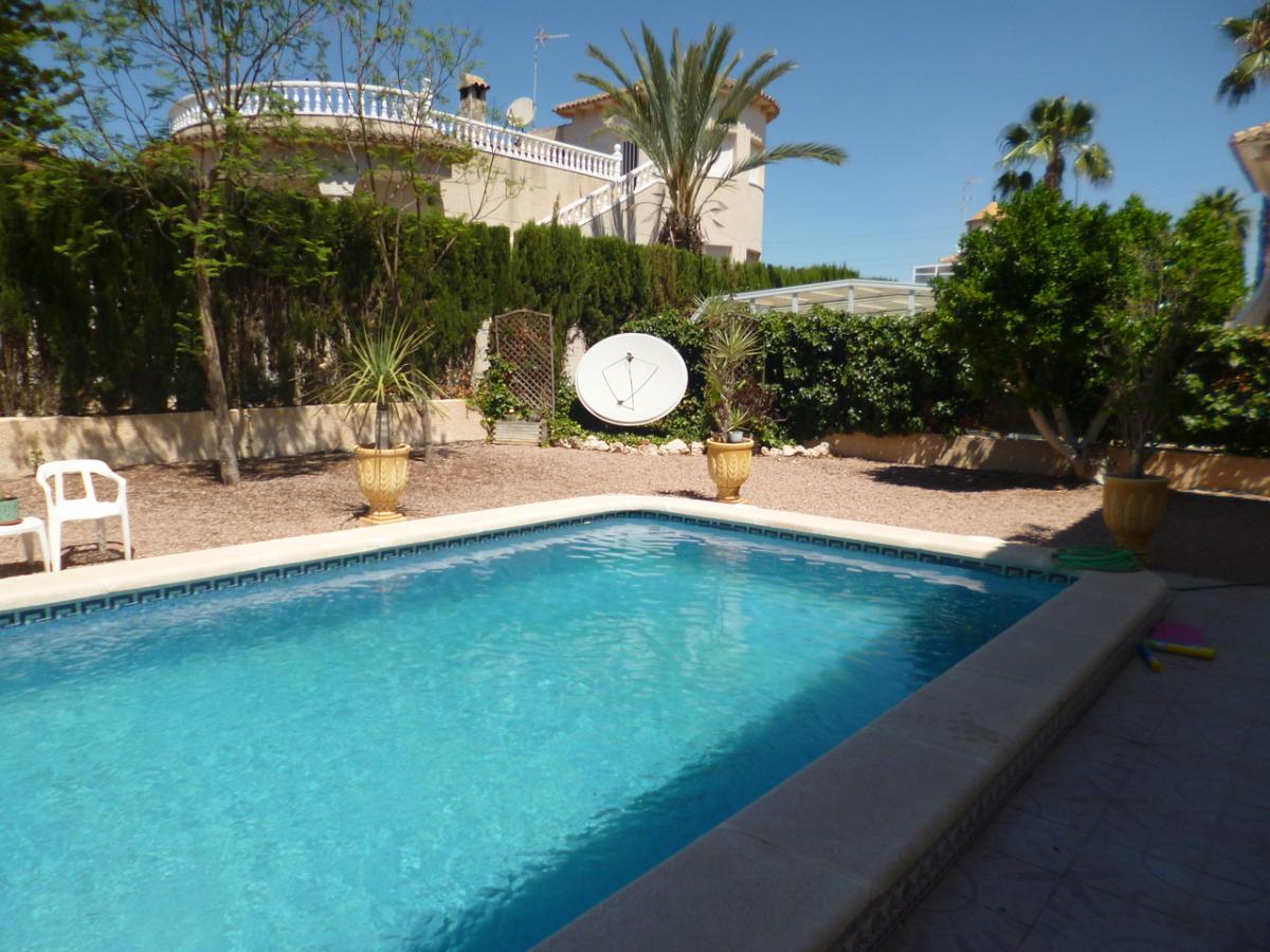 Villa a La Murada, Alicante, Spagna 4 camere da letto, 210 mq. N° 101861