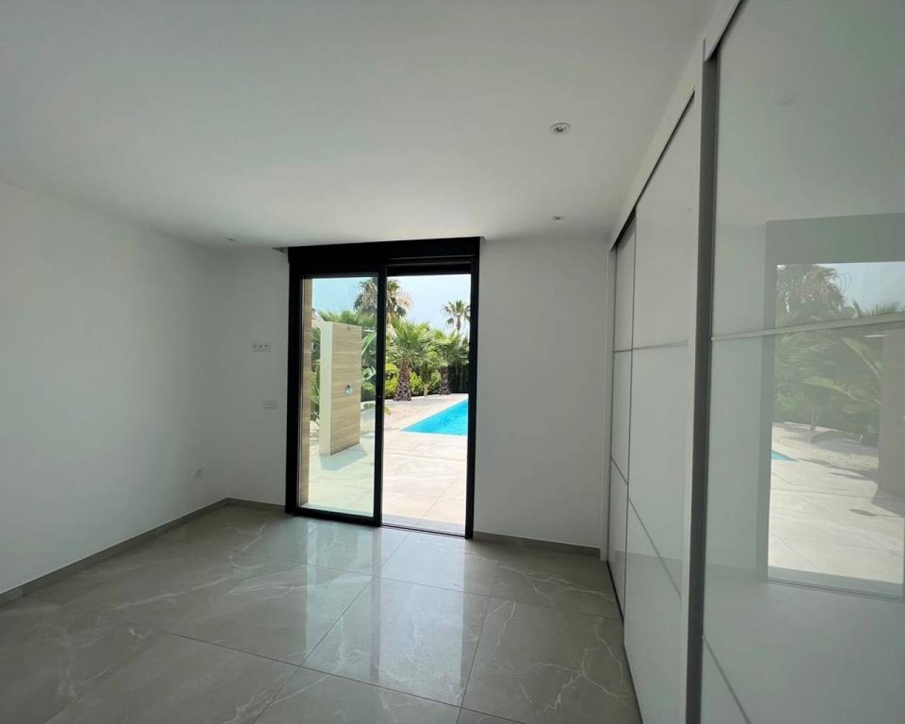 Villa Calpe, Alicante, Spānijā 4 istabas, 325 m2 Nr. 88949