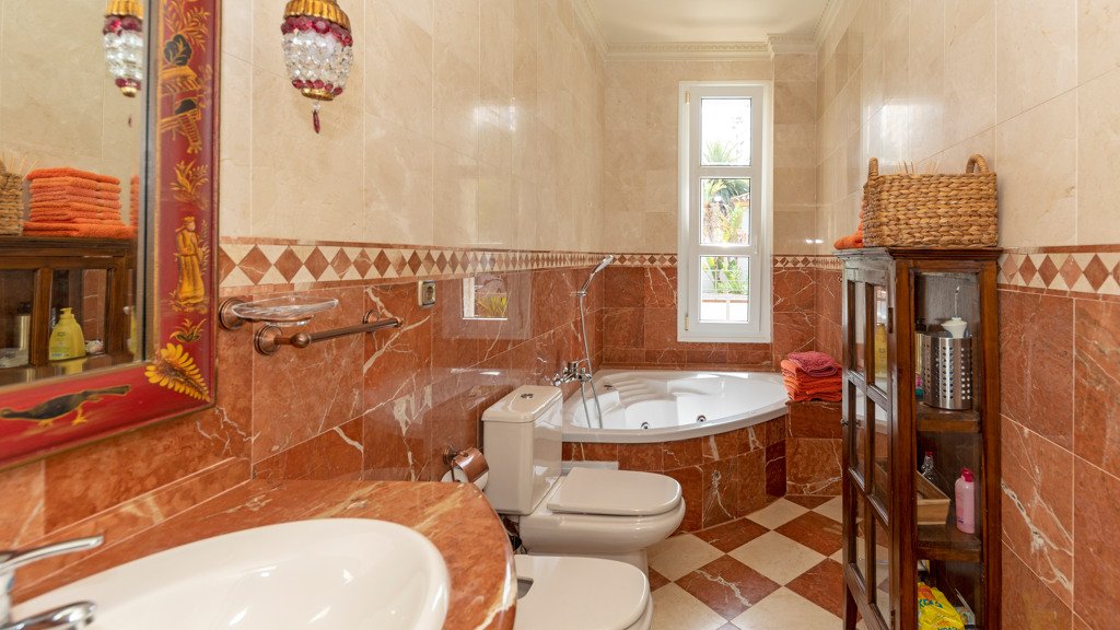 Huvila Chiclana de la Frontera, Cadiz, Espanja 5 makuuhuonetta, 445 m2 No. 105688