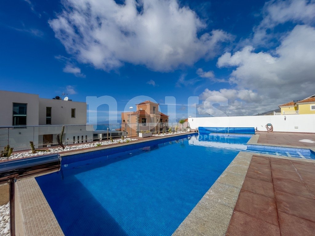 Villa à Adeje, Tenerife, Espagne 3 chambres, 227 m2 No. 103089