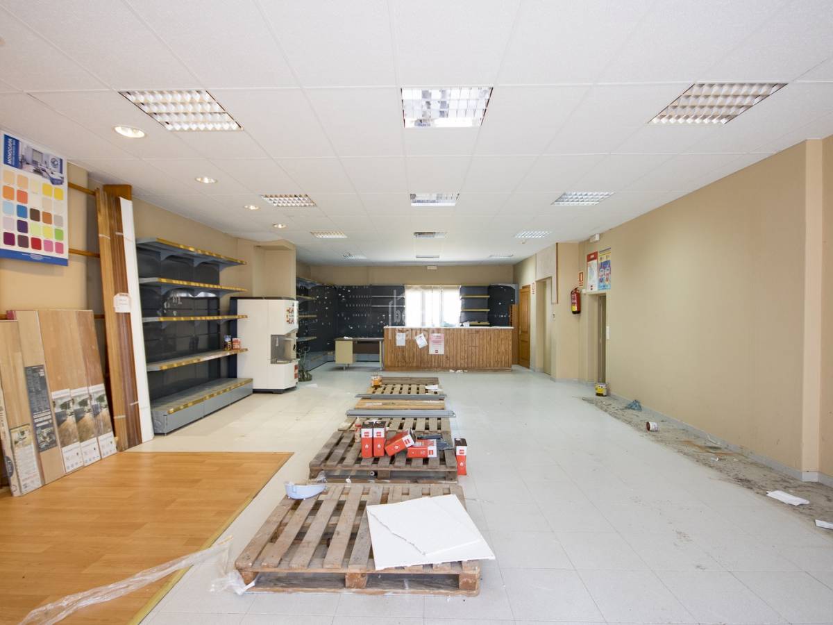 Gewerbeimmobilien in Mahon, Menorca, Spanien 230 m2 Nr. 89117